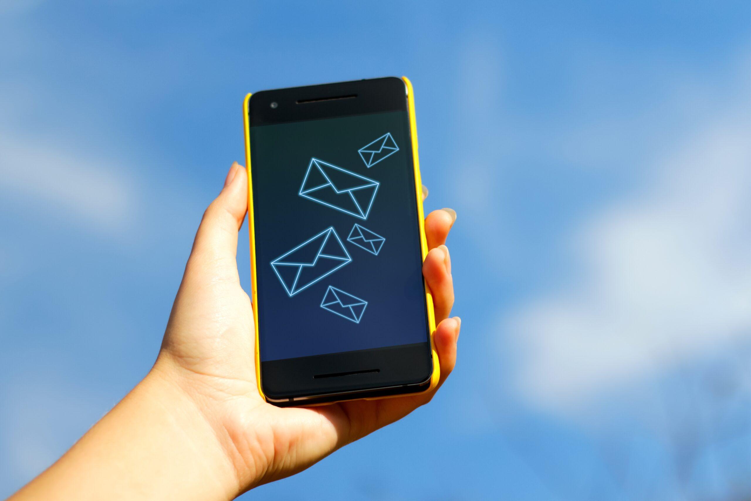 Luottopostin Salamaviesti on täydellinen nopeaan viestintään.